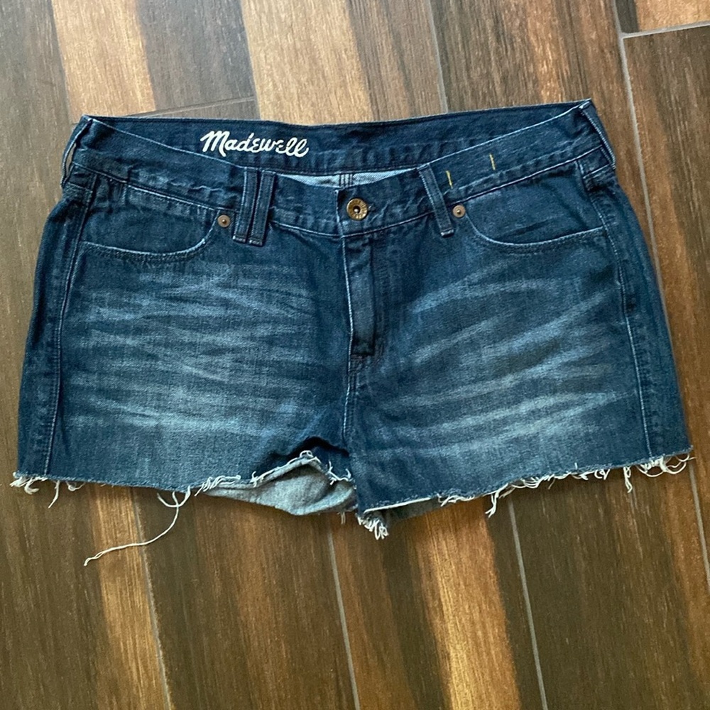 Madewell dark wash denim raw hem shorty shorts‎